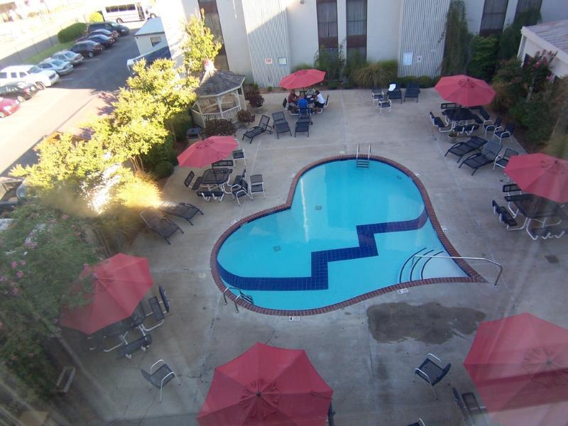 Elvis Presley'S Heartbreak Hotel Memphis Extérieur photo